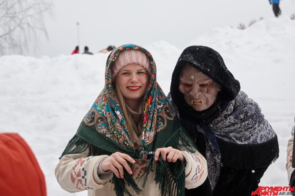 Масленицу празднуют много веокв.