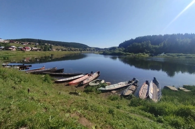 Туристический поток в Кын стал больше.