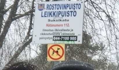 Так выглядит табличка сквера имени Ростова в финском городе