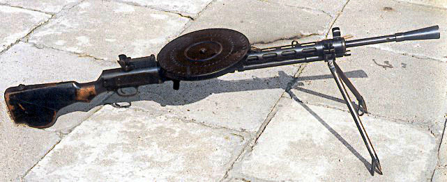 ДП (Дегтярёва пехотный, индекс ГАУ — 56-Р-321) — ручной пулемёт калибра 7,62 мм, разработанный Василием Алексеевичем Дегтярёвым. 