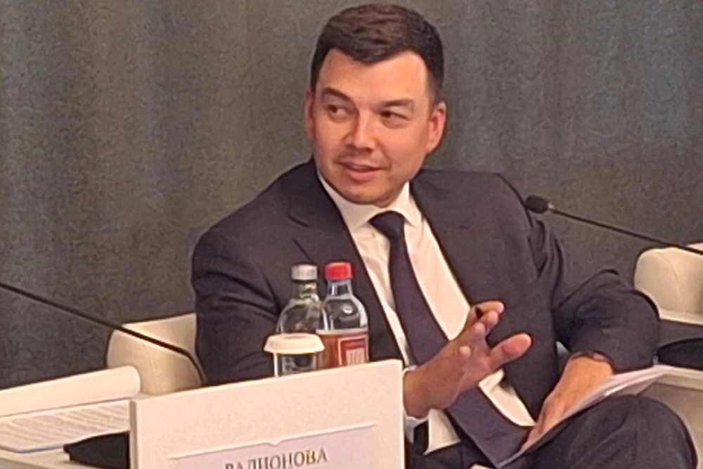 Михаил Юрин.