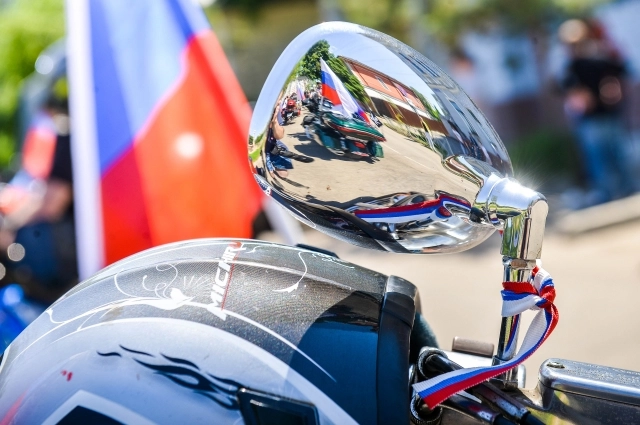 В 12:00 стартует мотопробег «Za Россию».