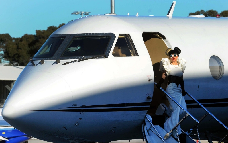 Lady Gaga — одна из самых прихотливых пассажирок частных самолетов.