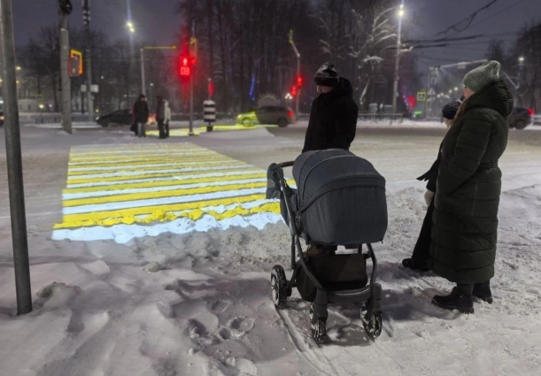 Ещё сложнее приходилось людям с колясками.