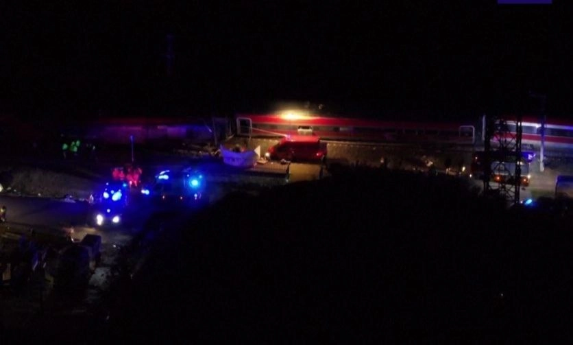 Место крушения поезда.