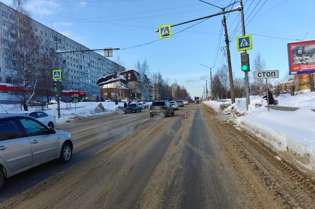 В ДТП пострадала женщина.