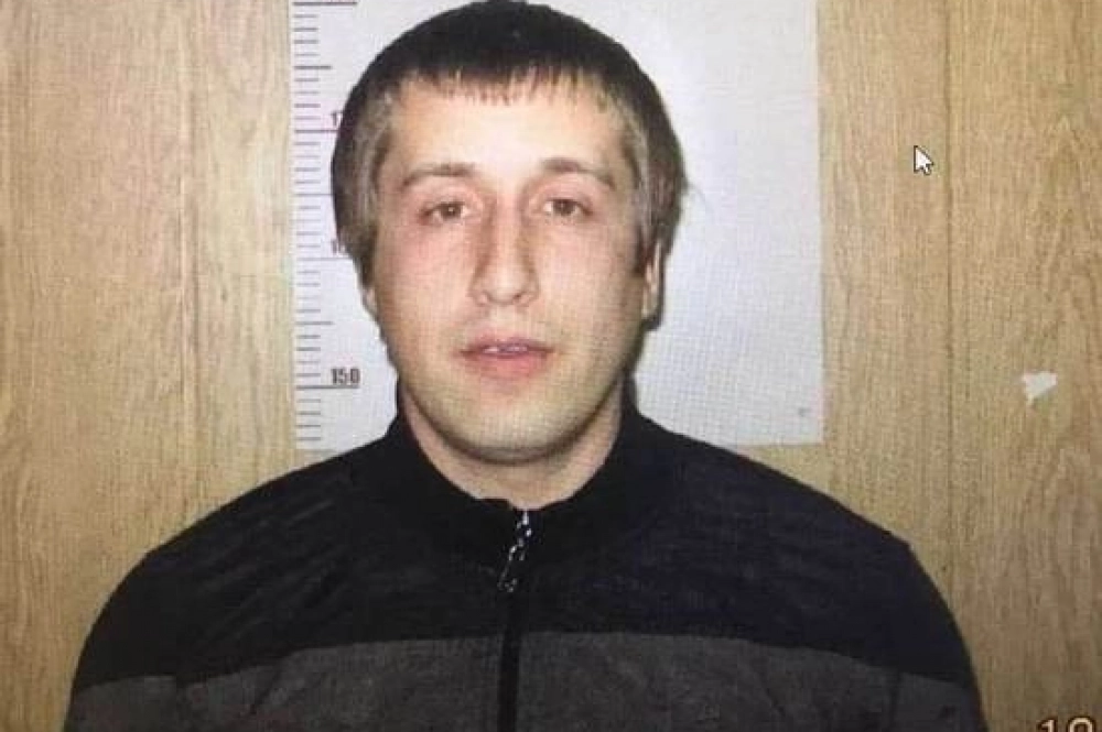 Тагиров был осуждён и в 2009 году за хранение оружия и кражу.