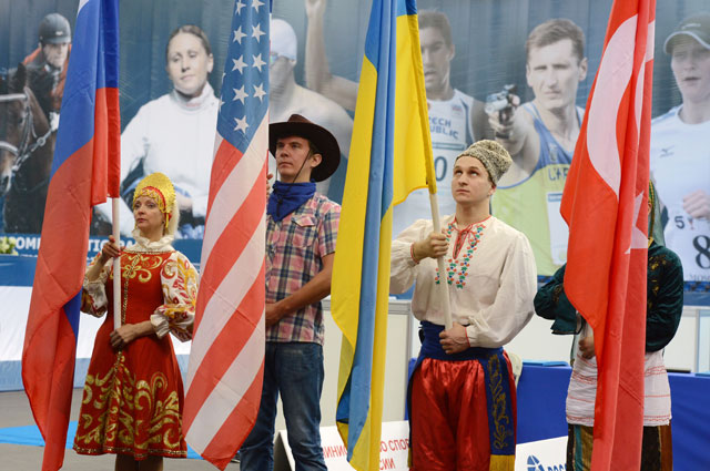 Торжественное открытие чемпионата мира по современному пятиборью в Москве.