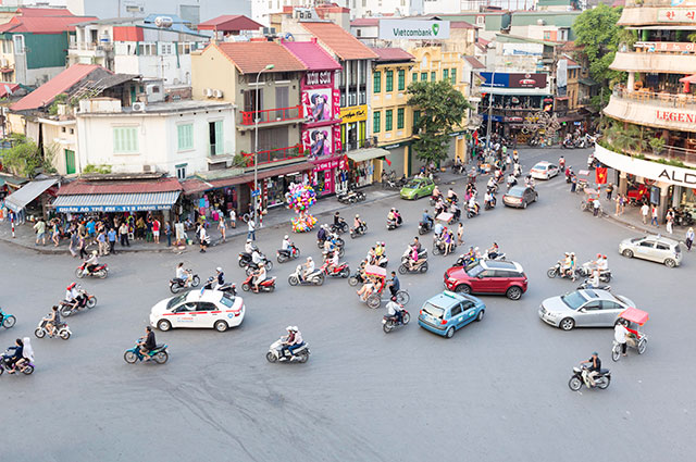 Улицы вьетнамского города. 