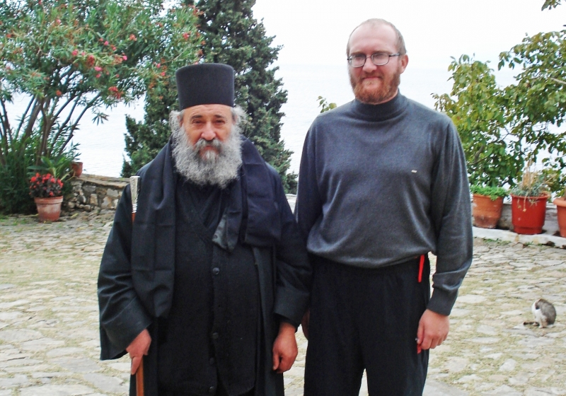 С архимандритом Григорием (Зумисом), игуменом монастыря Дохиар на Афоне.