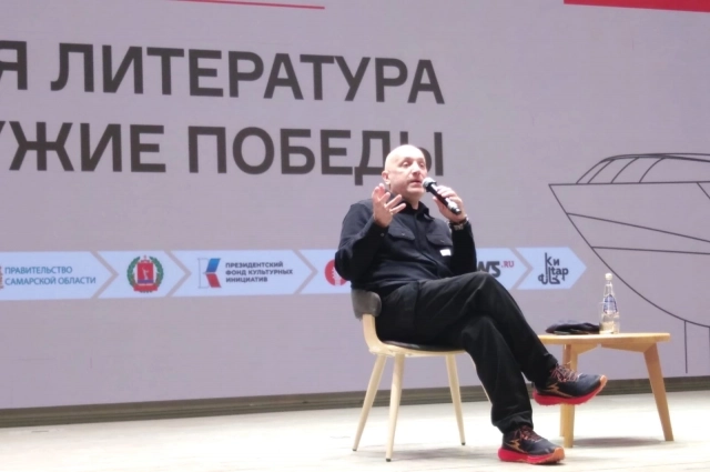 Творческая встреча с Захаром Прилепиным была посвящена теме «Русская литература как оружие Победы».