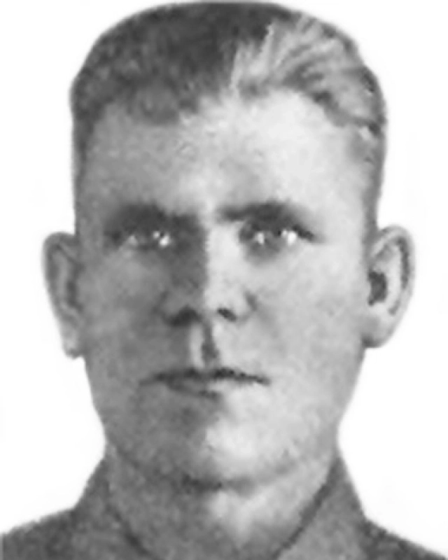 Василий Долгополов трагически погиб через два года после Победы.