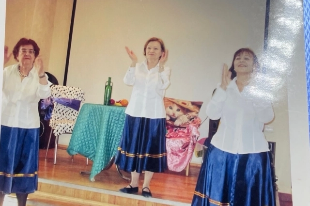 90-летняя челябинка раньше активно занималась танцами.