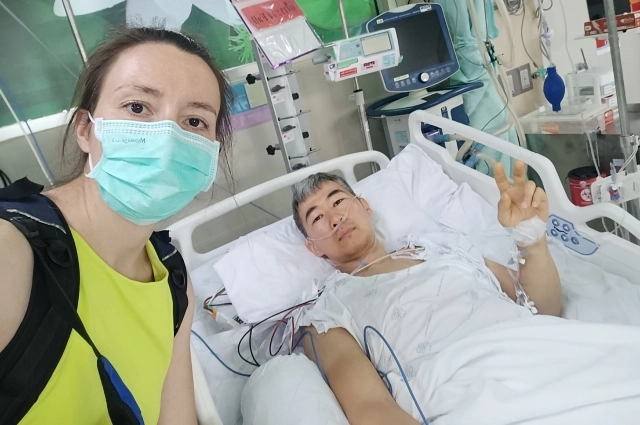 Ксения Хомутова всё это время находилась рядом с Аркадием Пурбуевым.