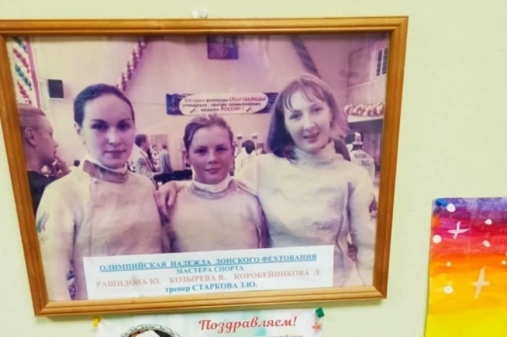 «Звёздочки»: Лариса Коробейникова (справа), Виктория Козырева (посредине), Юлия Рашидова старшая (слева)