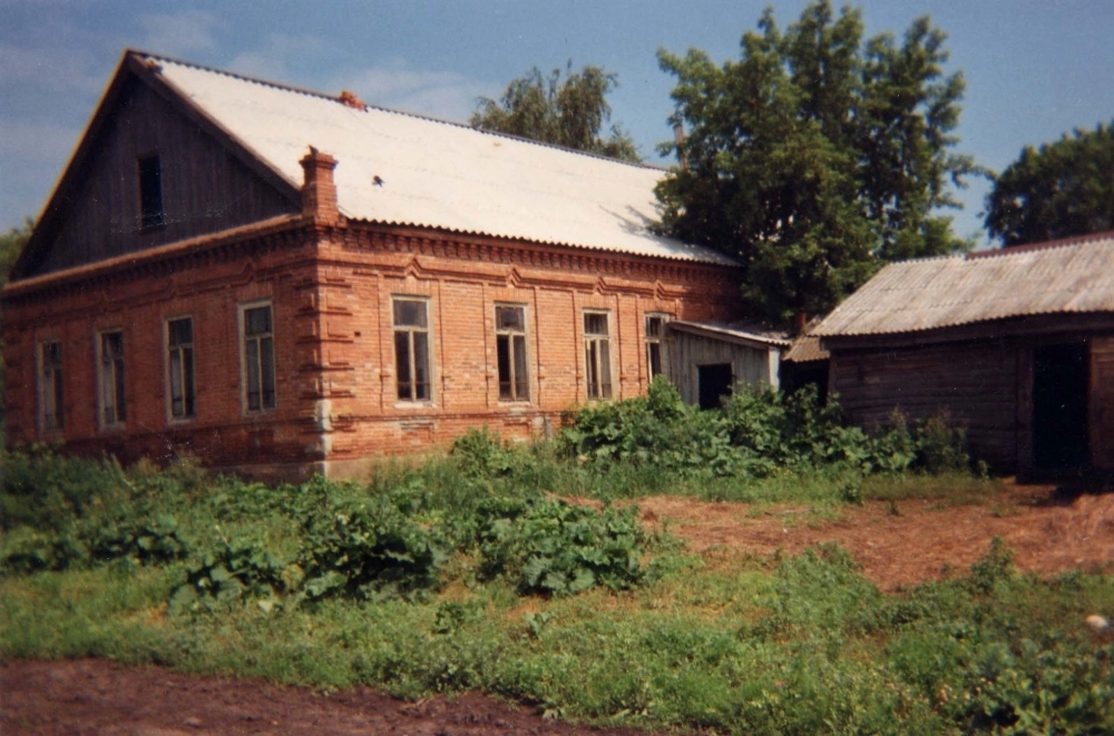 Один из немецких домов, оставшихся до XXI века. 2004 год.