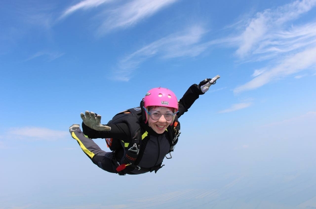 Анна планирует и дальше прыгать и прокачивать свои навыки в парашютной сфере.