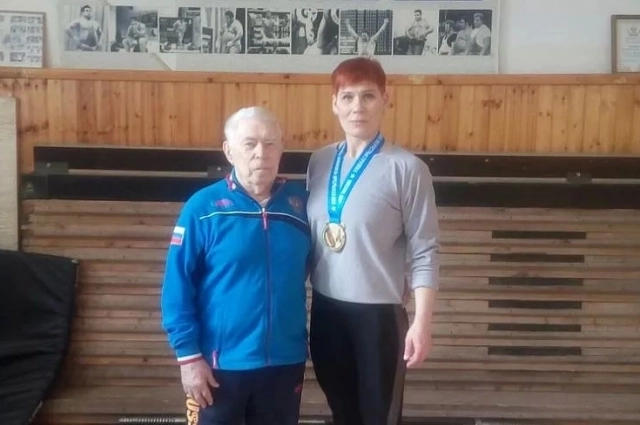 Анжелика Ситникова с тренером Виктором Дорохиным.