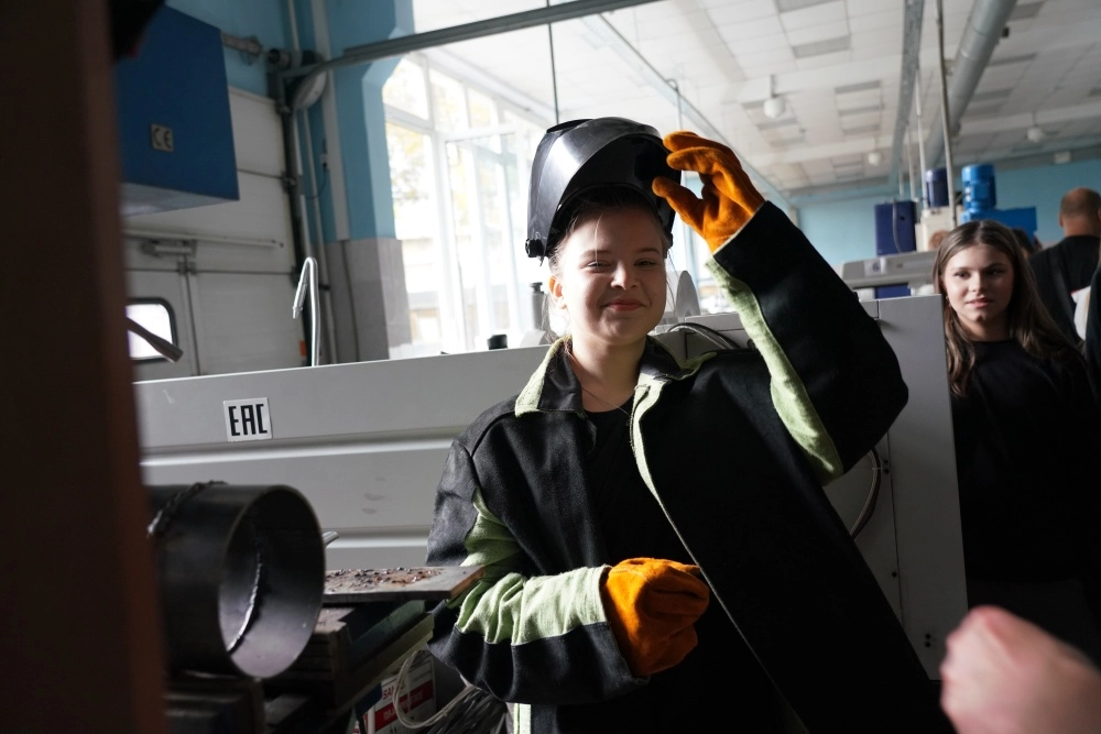 Московский технологический колледж имени И.А. Лихачева.