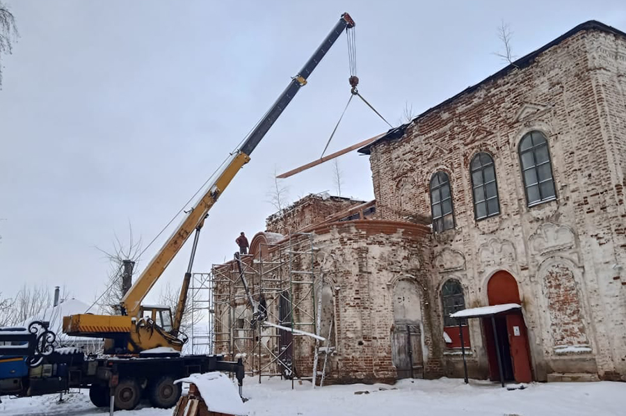Восстановление храма в селе Курмыш.