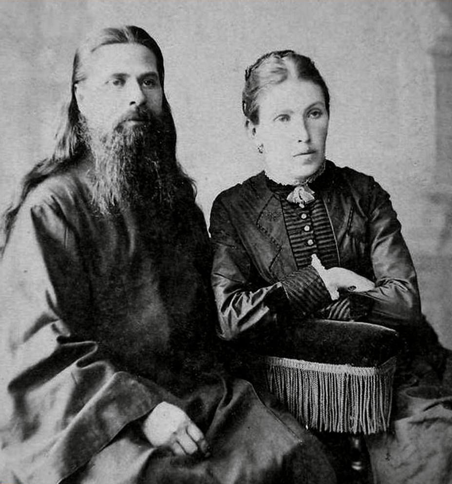 Отец Иоанн (Чунихин) с женой Анастасией.