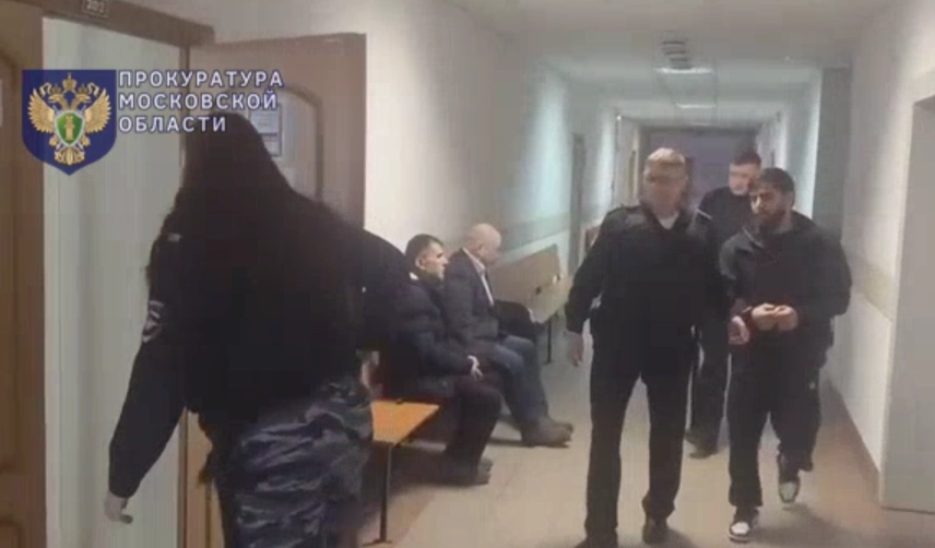 Нападавшего оперативно задержали. 