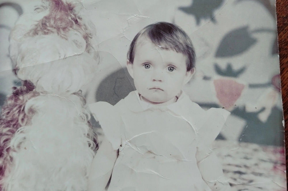 Мария была красивой девушкой.