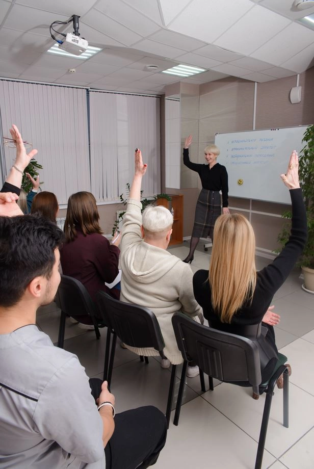 В Центре коррекции фигуры помогают выработать устойчивые навыки и привычки, убирая именно причину переедания.