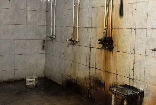 Сложно поверить, что здесь можно мыться.