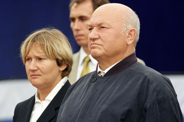Юрий Лужков и Елена Батурина в 2000 г.