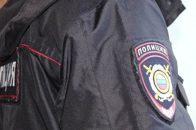 Мальчика доставили в отдел полиции.