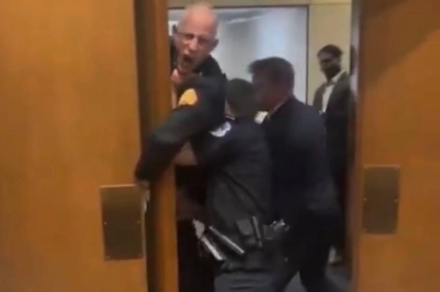 Избиение морпеха в США