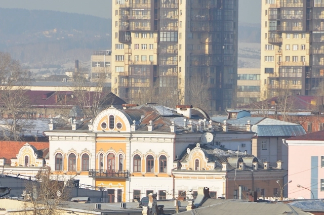 В Иркутске также стоит жара.