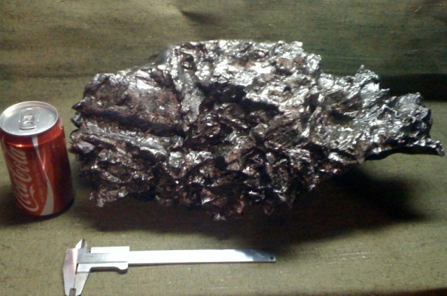 Обломок Сихотэ-Алинского метеорита 1947 года.