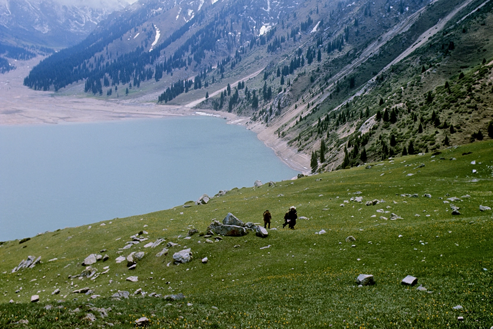 Озёра — популярное место для горного туризма.