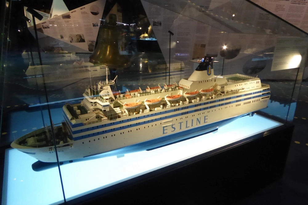 Модель парома «Эстония» в Морском музее Эстонии.