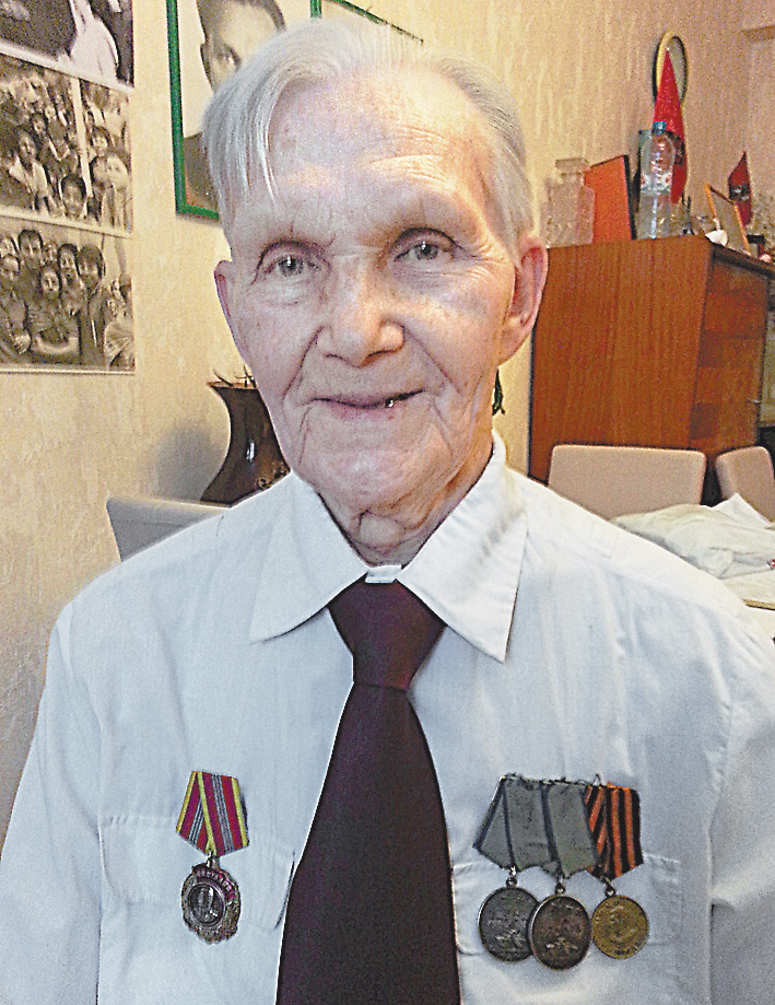 Станислав Лапин