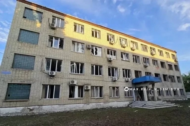 В результате атаки в Белгороде повреждено остекление в двух многоквартирных домах.
