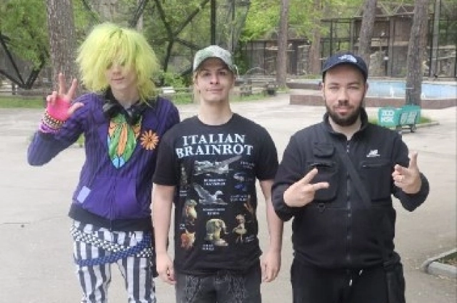 Сергей Орешкин часто снимает видео с другими блогерами.