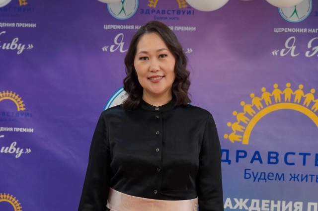 Сейчас Марина Захарова занимается общественной деятельностью и благотворительностью