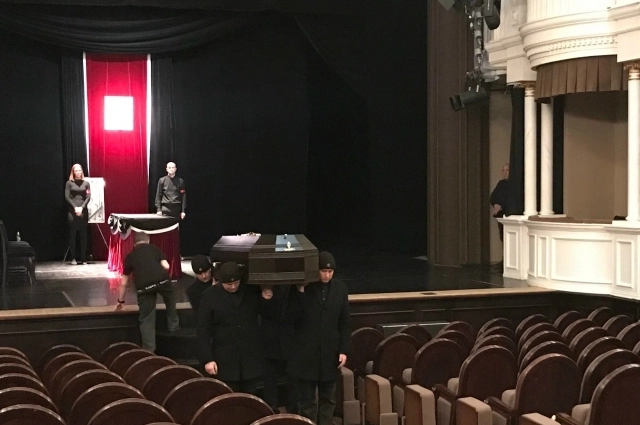 Сергея Селеменева похоронят на Аллее Славы красноярского кладбища Бадалык.