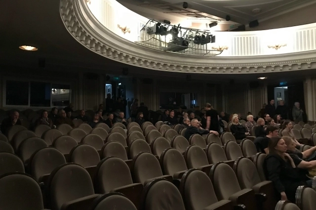 Многие на прощании с артистом не сдерживали слёз.