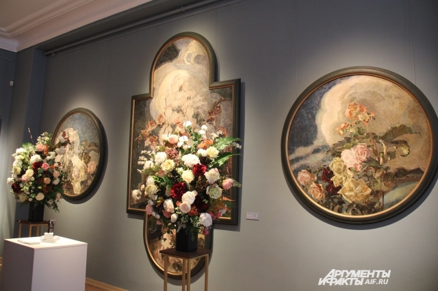 Презентацию аромата приурочили к возвращению в музей триптиха Врубеля.