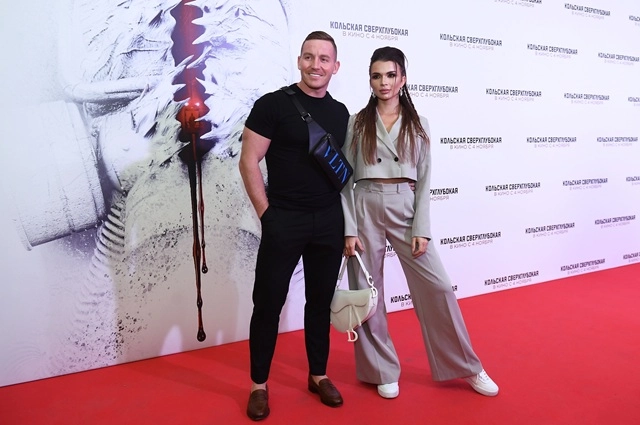 Надин Серовски с мужем Никитой Серовым.