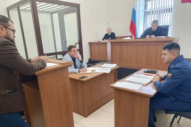 Евгений Хрипунов отвечает на вопрос госудпрственного обвинителя.