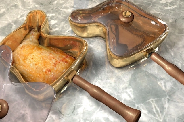 Та самая нашумевшая сковородка для окорочков.