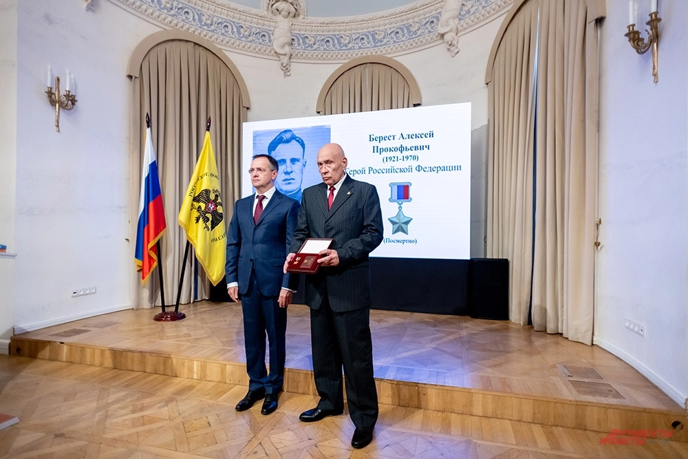 Президента РФ Владимир Мединский и внук Береста, его тезка Алексей Алексеевич.