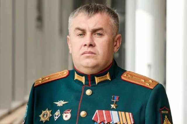 Илья Емельянов.