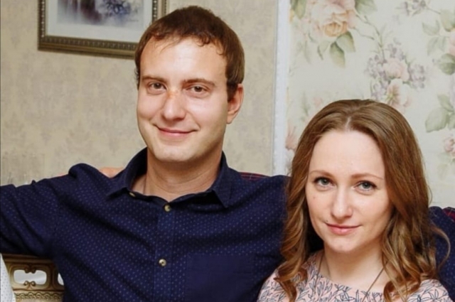 Данил Юханов с женой.