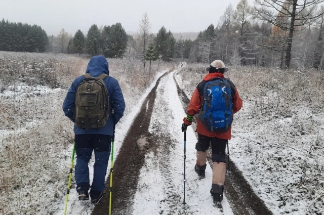 Туристическая тропа начинается возле поселка Кутурчин.